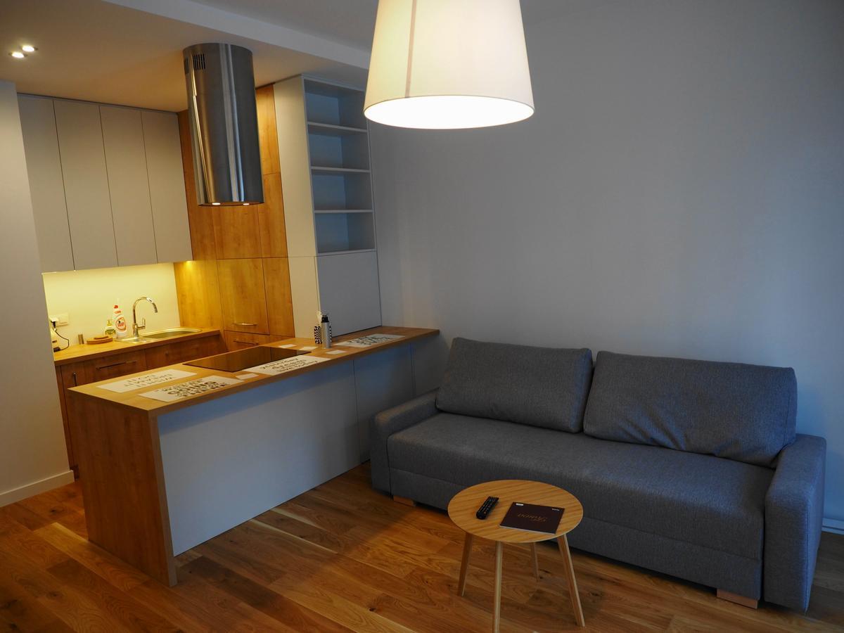 Magazynowa Airport Apartments Варшава Экстерьер фото